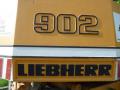 Liebherr A 902